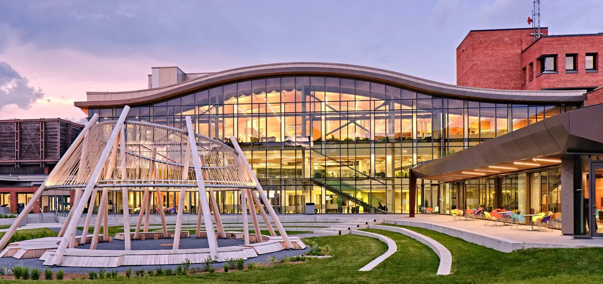 agloquin colleges2
