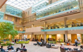 Wilfrid laurier university campus photo