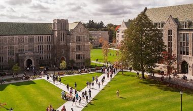 Massachussets campus Photo